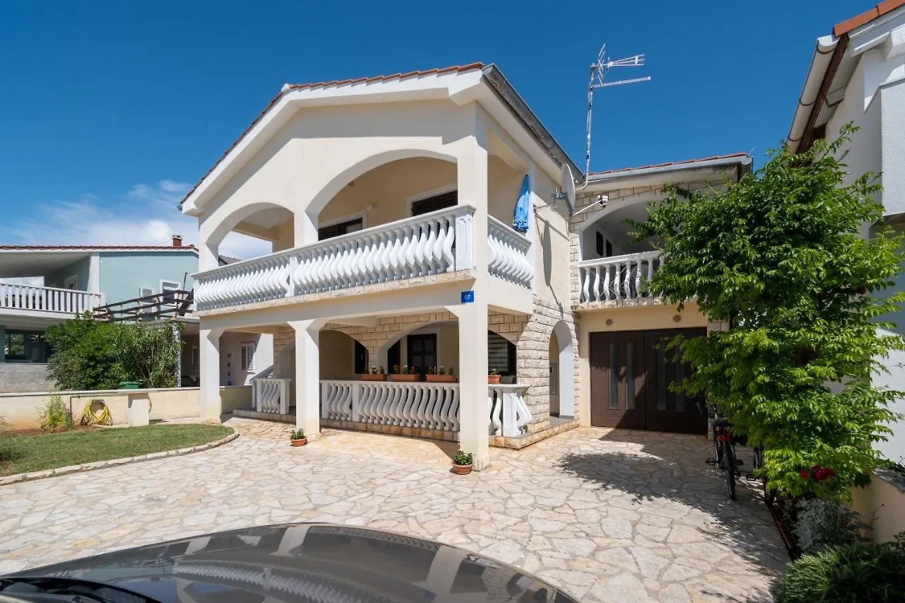 Apartments With A Parking Space Vir - 20147