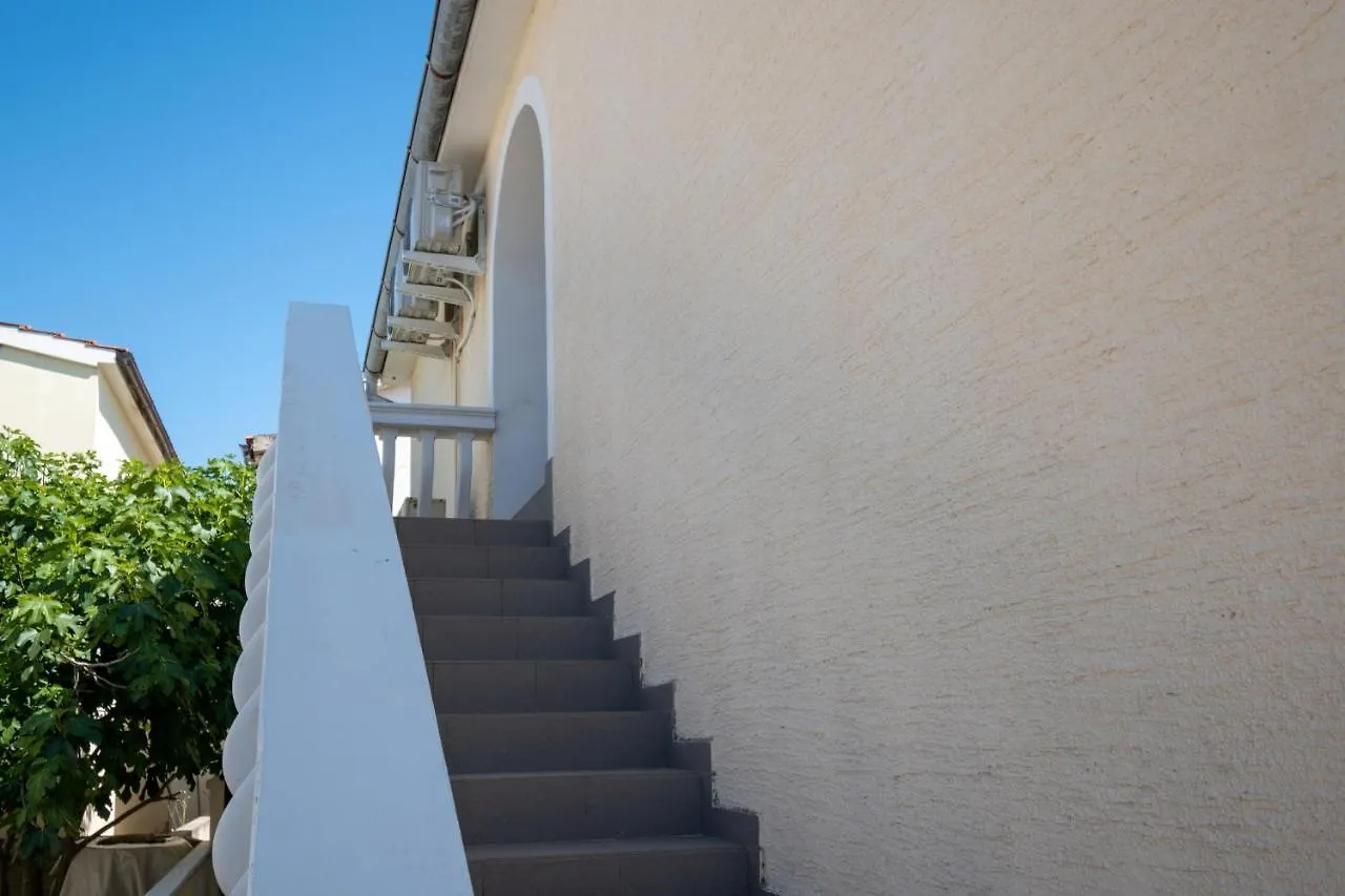Apartments With A Parking Space Vir - 20147