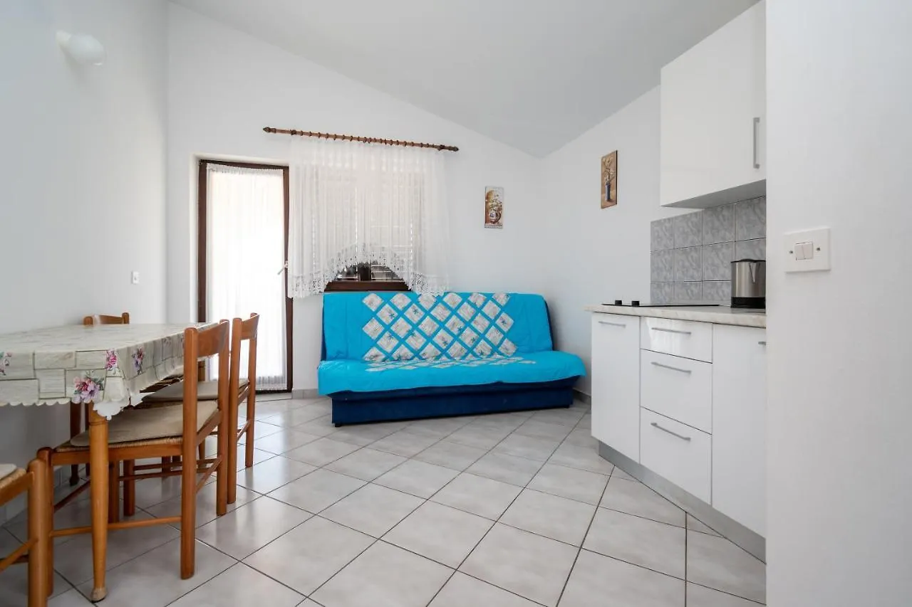 Apartments With A Parking Space Vir - 20147 Croatia