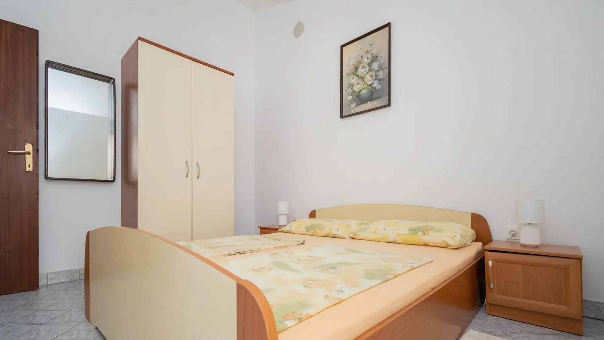 Apartments With A Parking Space Vir - 20147