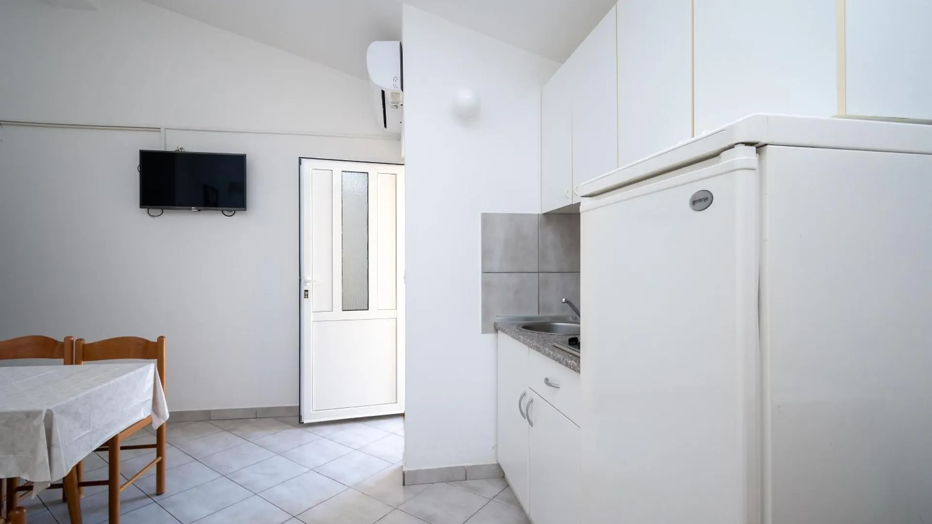 Apartments With A Parking Space Vir - 20147